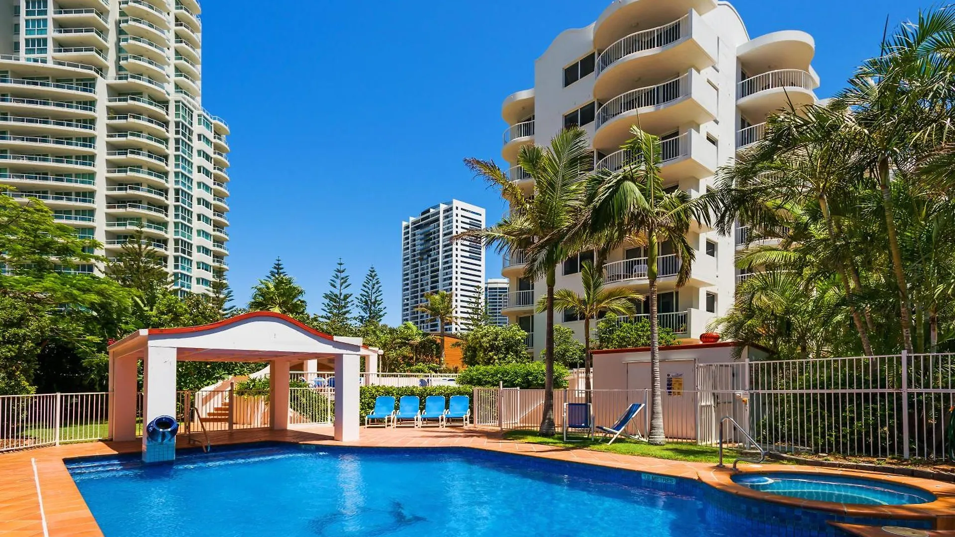 15 Best 4-Star Hotels in Broadbeach for a Gold Coast Stay