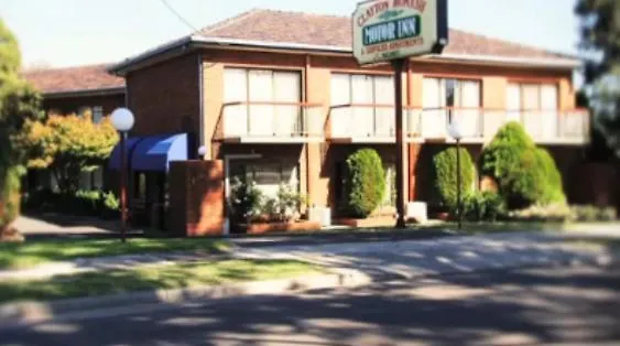 6 Central Hotels Near Monash University for Easy Clayton Access